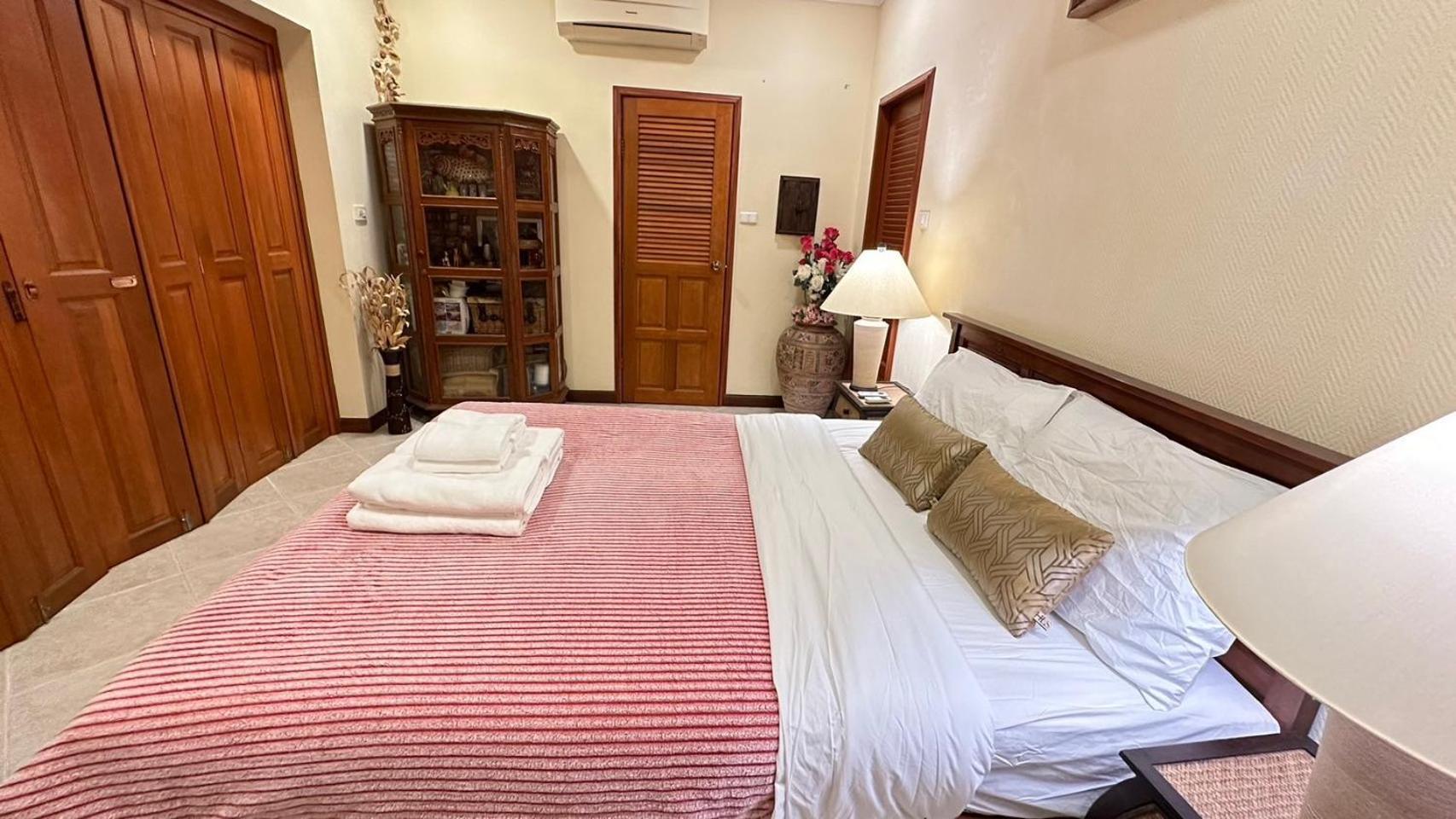 Bali Style Luxury View Talay Pool Villa Close To Beach & Walking Street Jomtien Beach Exterior photo